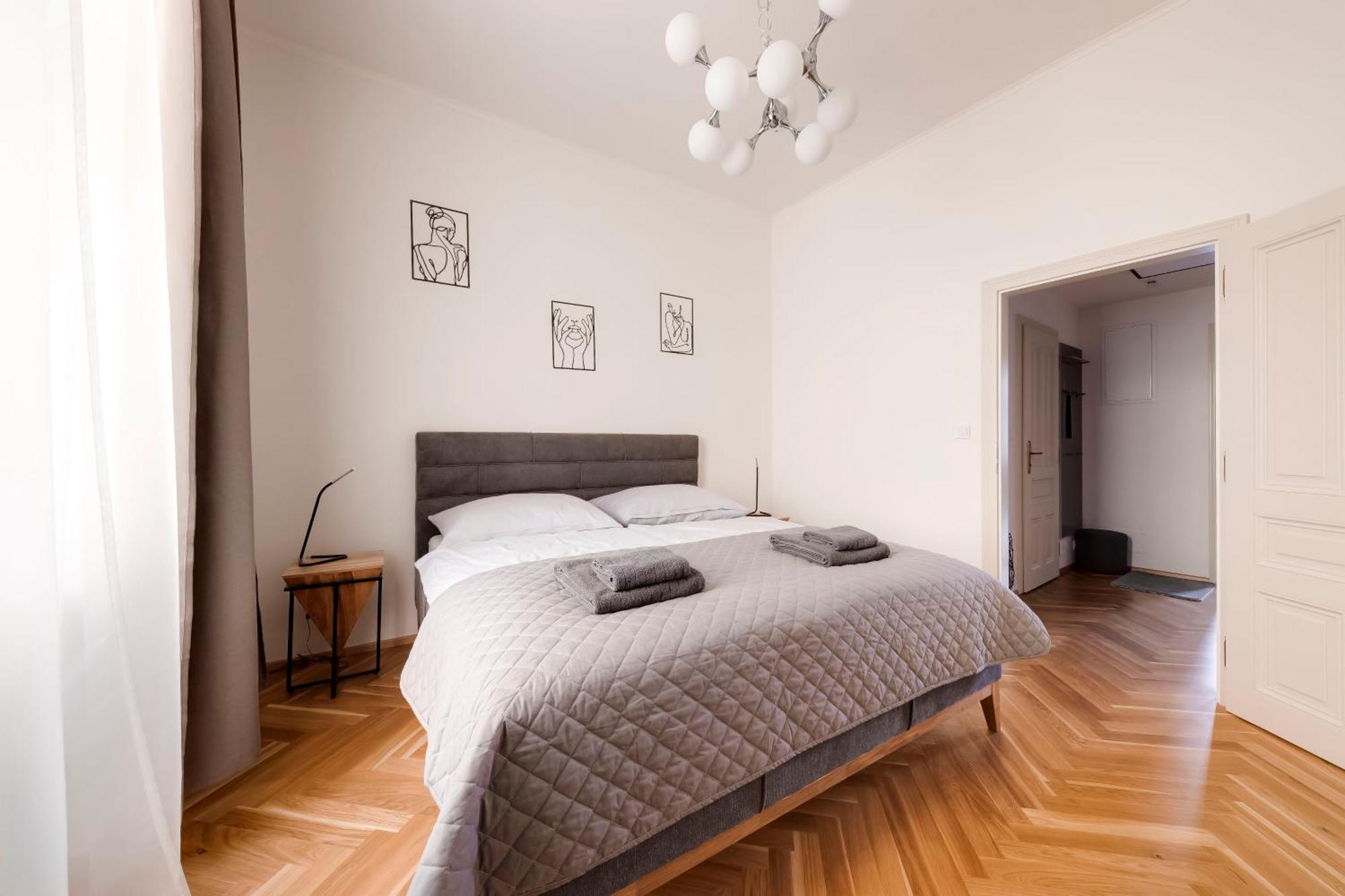 New Town Oases Apartment Praag Buitenkant foto