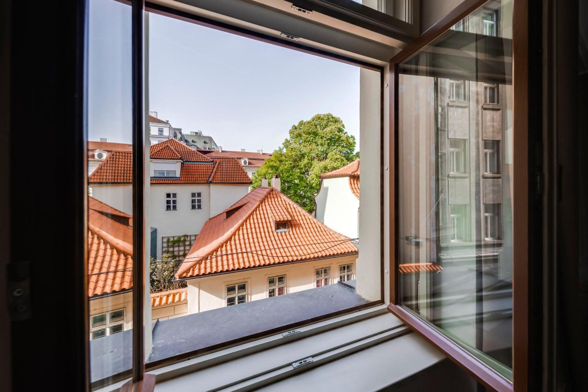 New Town Oases Apartment Praag Buitenkant foto