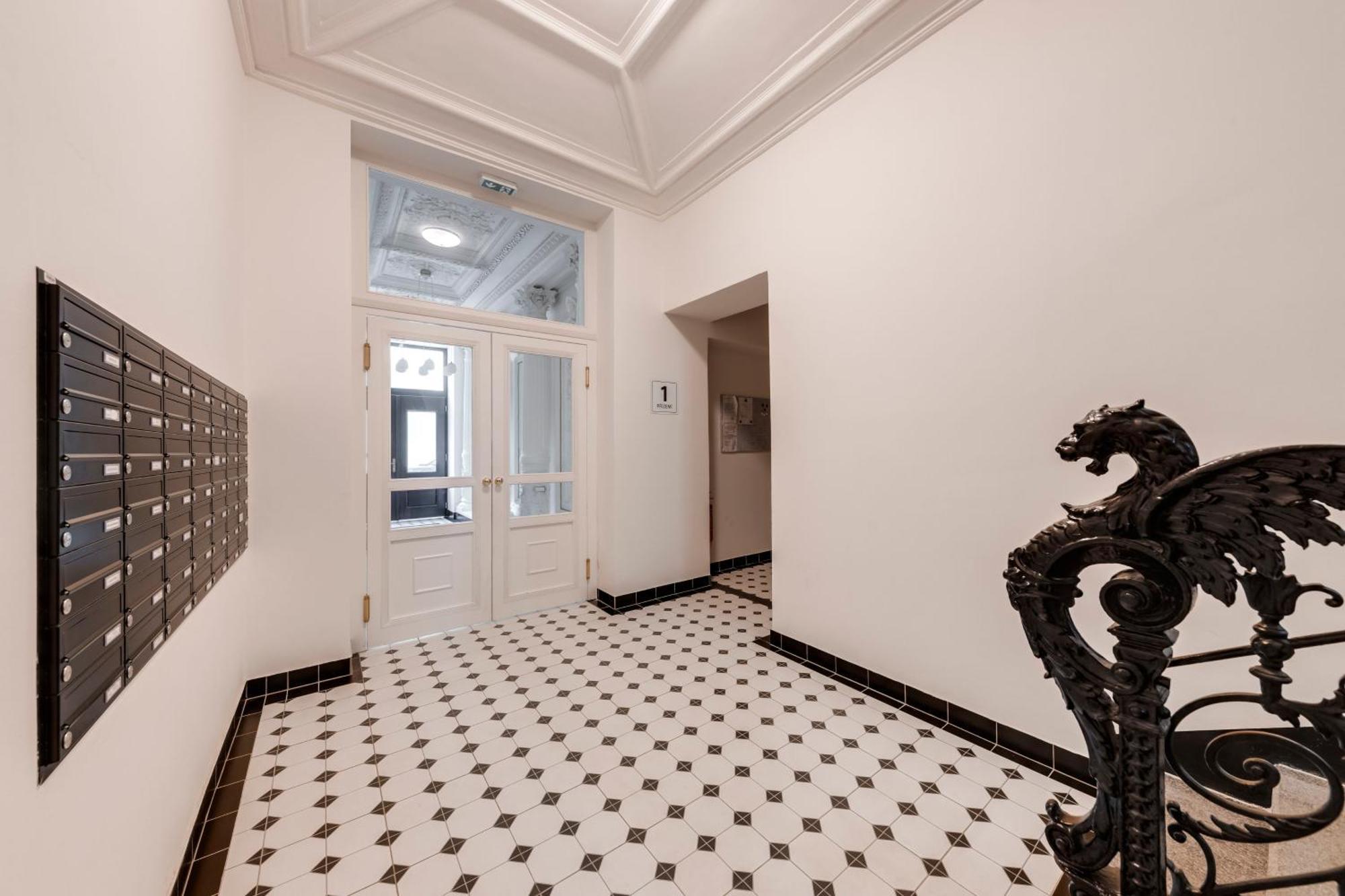 New Town Oases Apartment Praag Buitenkant foto